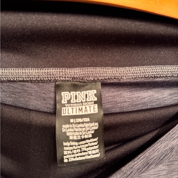 PINK Victorias Secret Ultimate size medium - Picture 4 of 4
